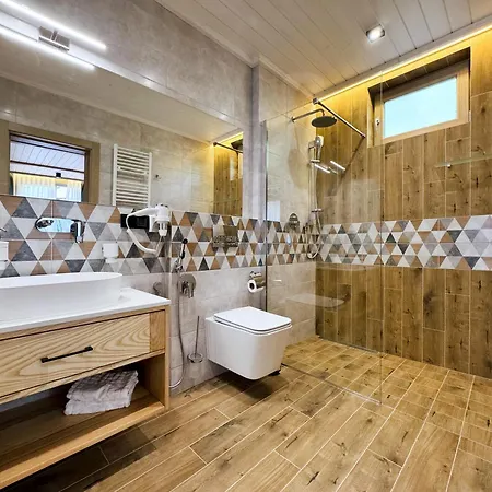 Hotel любокрай готельно-відпочинковий комплекс Skhidnytsia