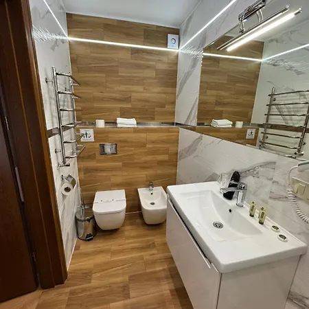 любокрай готельно-відпочинковий комплекс * Skhidnytsia