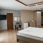любокрай готельно-відпочинковий комплекс Szálloda Skhidnytsia