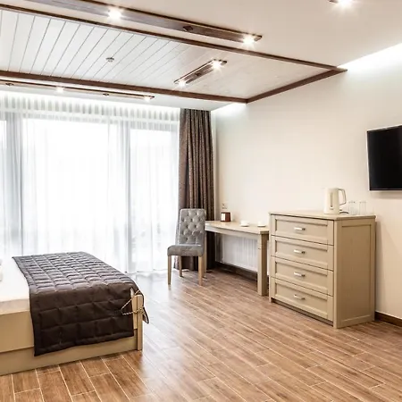 любокрай готельно-відпочинковий комплекс