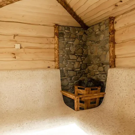 Hotel любокрай готельно-відпочинковий комплекс