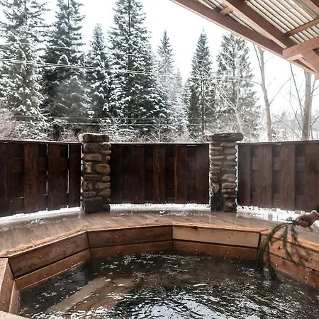 Hotel любокрай готельно-відпочинковий комплекс