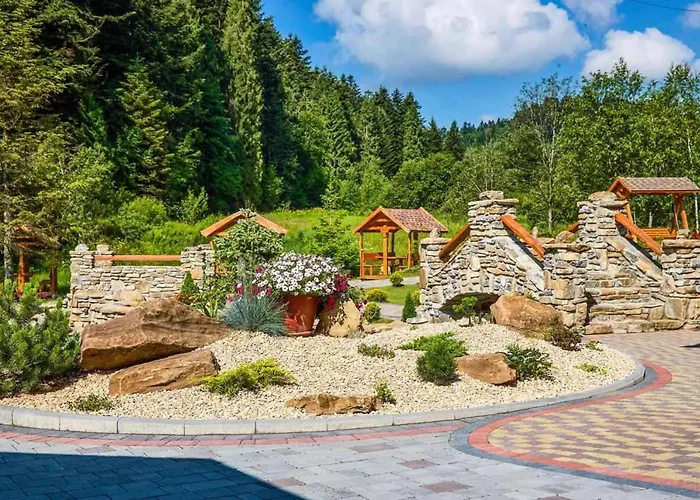 Hotel любокрай готельно-відпочинковий комплекс